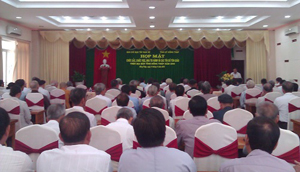 Dong Thap province: a meeting with dignitaries and deacons of religions held